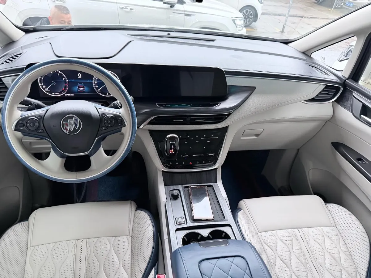 2021 Buick GL8 2.0T 237HP L4 9AT,autocango,china used car exporter,china ev exporter,chinese used car exporter,chinese used ev exporter
