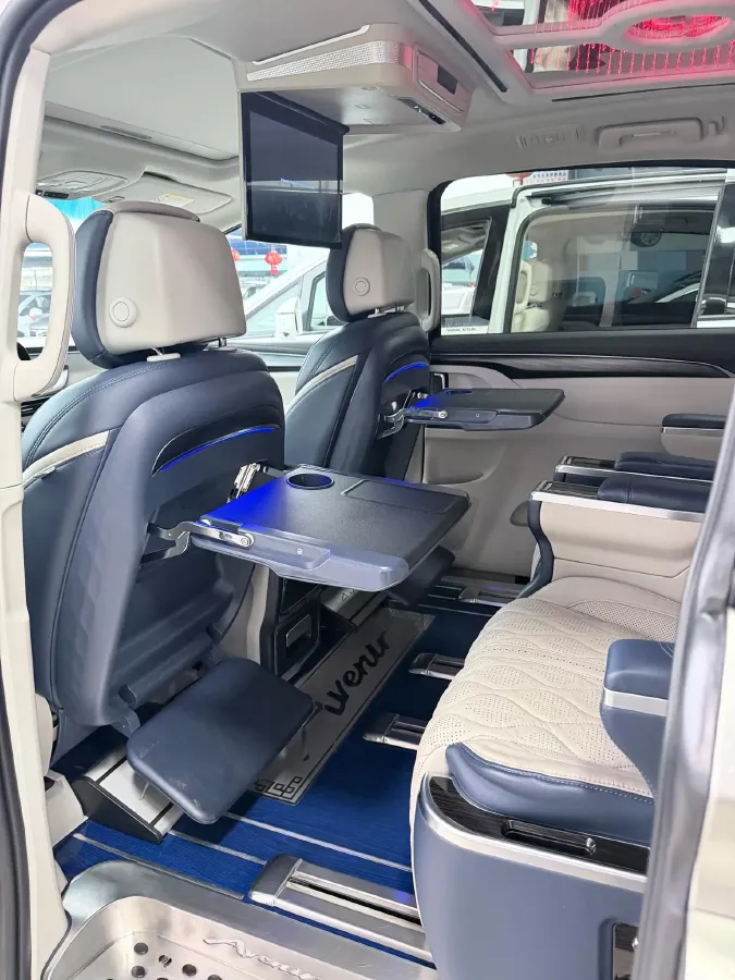 2021 Buick GL8 2.0T 237HP L4 9AT,autocango,china used car exporter,china ev exporter,chinese used car exporter,chinese used ev exporter