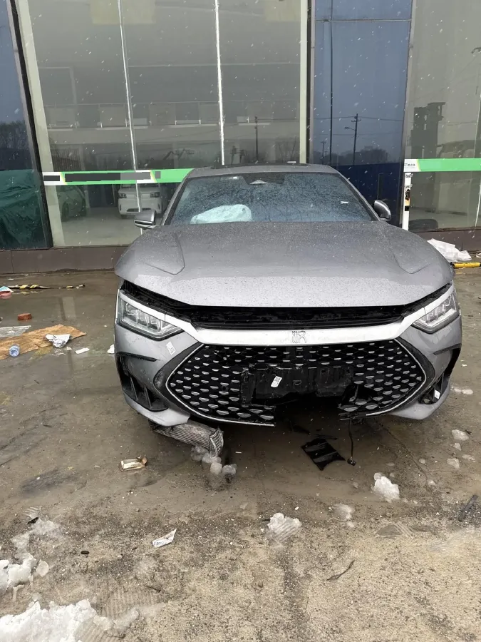 2022 Volkswagen Tiguan L 2.0T 186HP L4 7DCT,autocango,china used car exporter,china ev exporter,chinese used car exporter,chinese used ev exporter