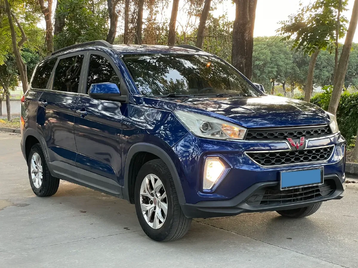 2019 WuLing HongGuang S3 1.5L 99HP L4 6MT,autocango,china used car exporter,china ev exporter,chinese used car exporter,chinese used ev exporter