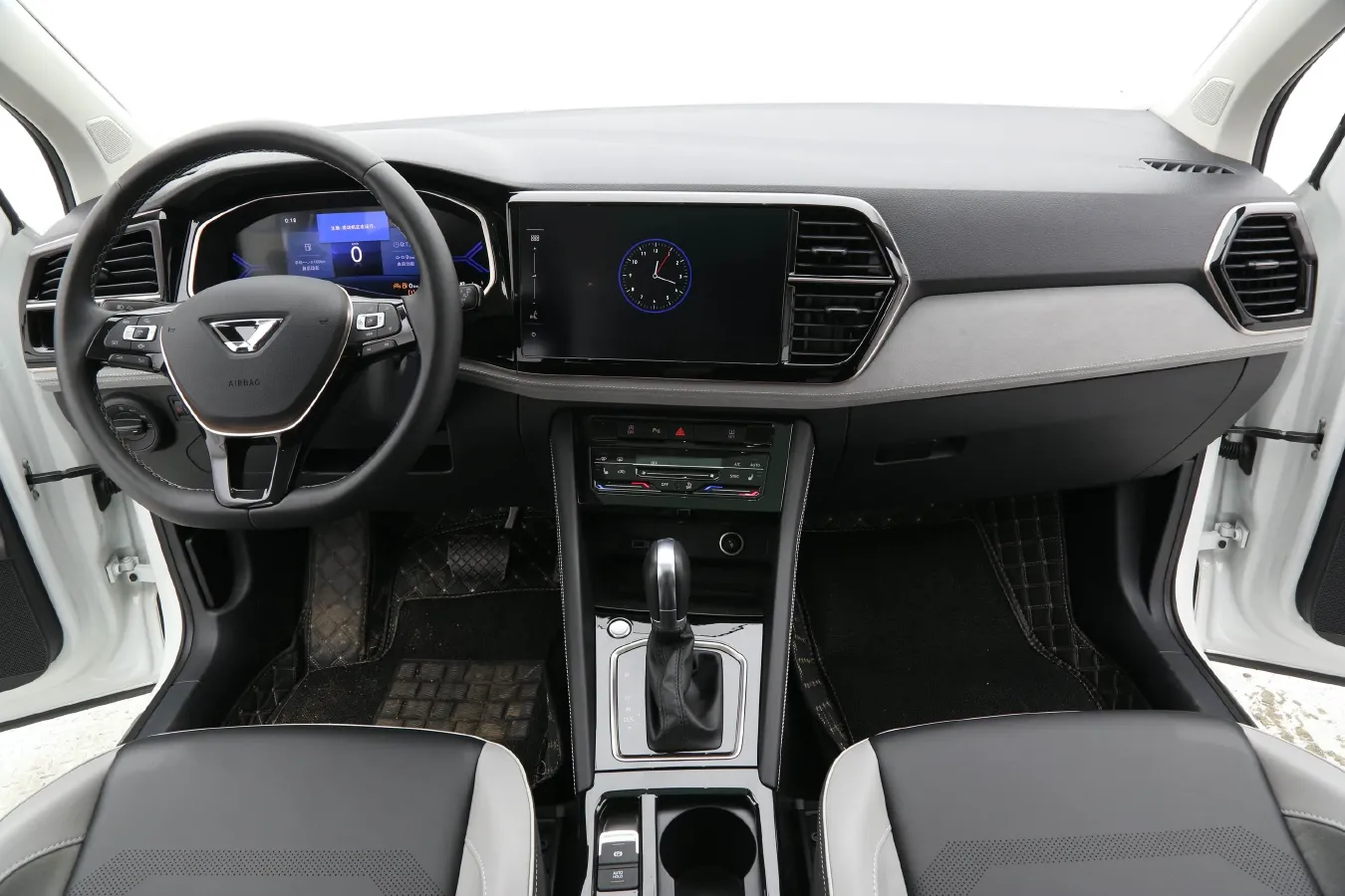 2022 Jetta VS7 1.4T 150HP L4 6AT,autocango,china used car exporter,china ev exporter,chinese used car exporter,chinese used ev exporter