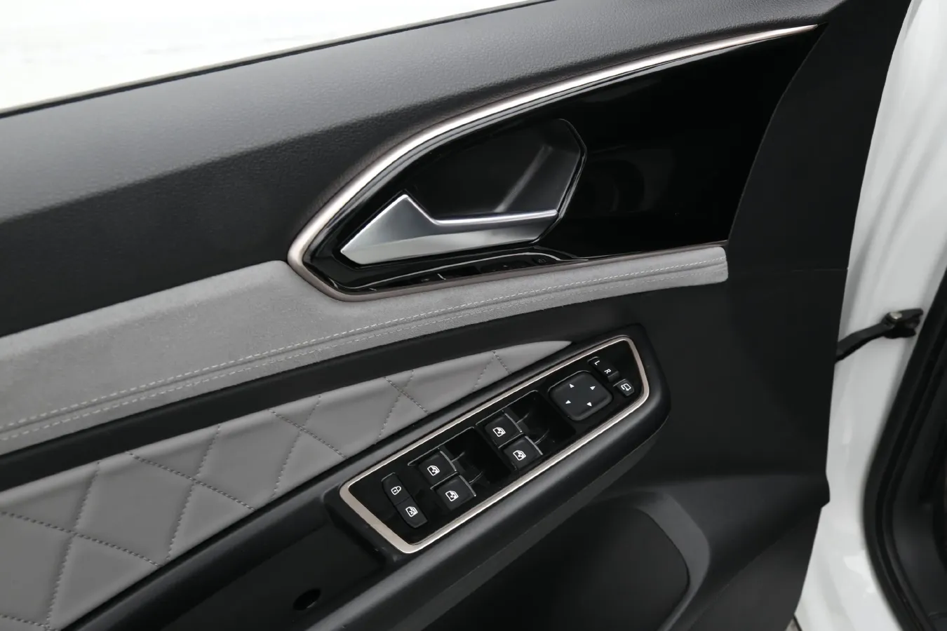 2022 Jetta VS7 1.4T 150HP L4 6AT,autocango,china used car exporter,china ev exporter,chinese used car exporter,chinese used ev exporter