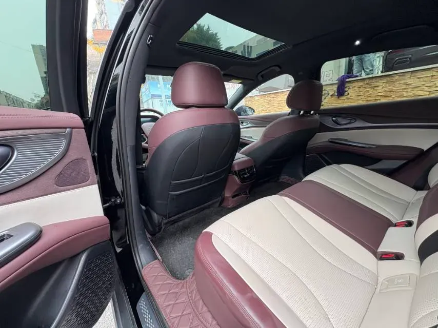 2023 BYD Seal 1.5L 110HP L4 E-CVT PHEV 17.6KWH,autocango,china used car exporter,china ev exporter,chinese used car exporter,chinese used ev exporter