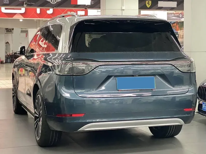 2024 AITO AITO M9 1.5T 152HP L4 REEV 42KWH,autocango,china used car exporter,china ev exporter,chinese used car exporter,chinese used ev exporter