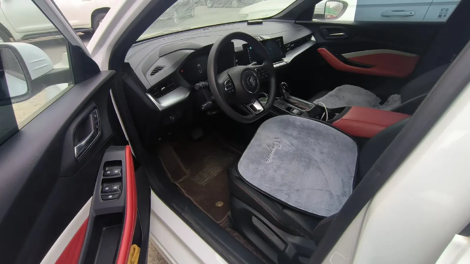 2021 MG 5 1.5L 120HP L4 CVT,autocango,china used car exporter,china ev exporter,chinese used car exporter,chinese used ev exporter