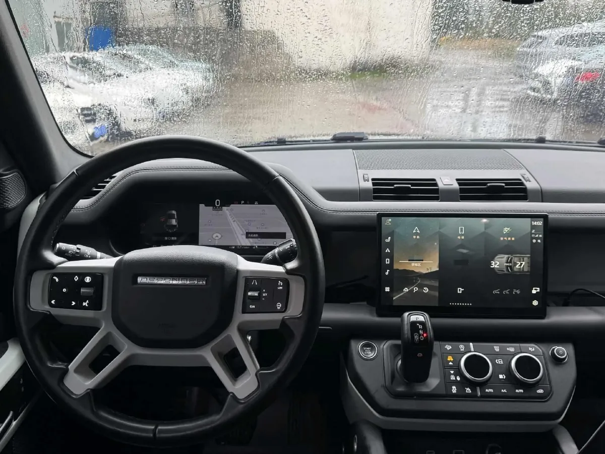 2024 Land Rover Defender 3.0T 400HP L6 8AT,autocango,china used car exporter,china ev exporter,chinese used car exporter,chinese used ev exporter