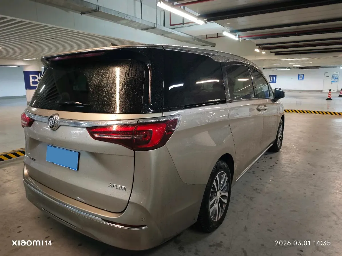 2023 Buick GL8 2.0T 237HP L4 9AT,autocango,china used car exporter,china ev exporter,chinese used car exporter,chinese used ev exporter