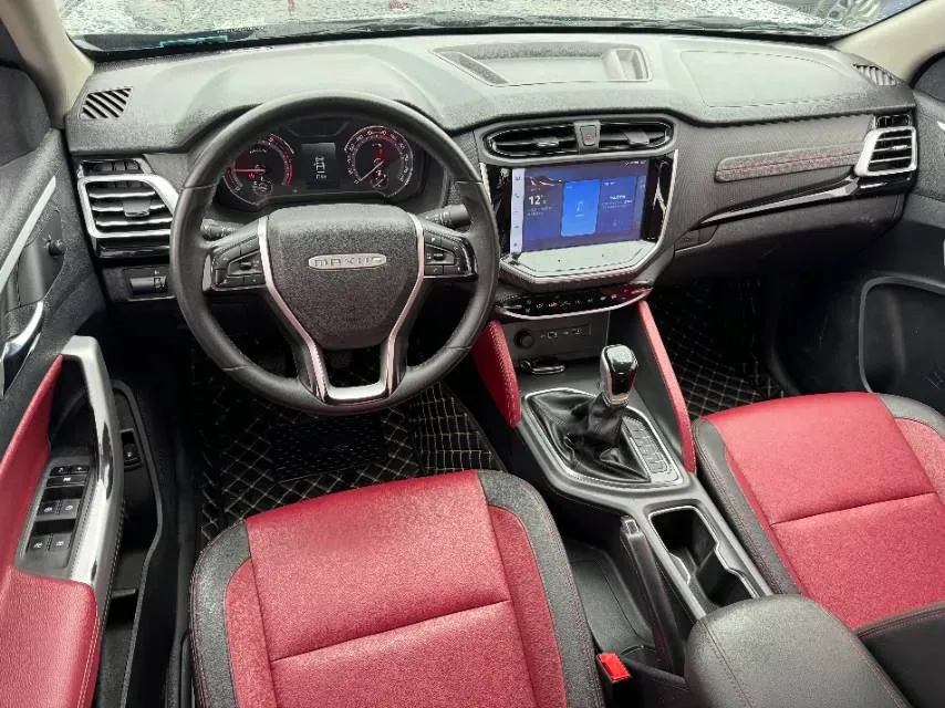 2023 MAXUS Interstellar 2.0T 143HP L4 6AT,autocango,china used car exporter,china ev exporter,chinese used car exporter,chinese used ev exporter