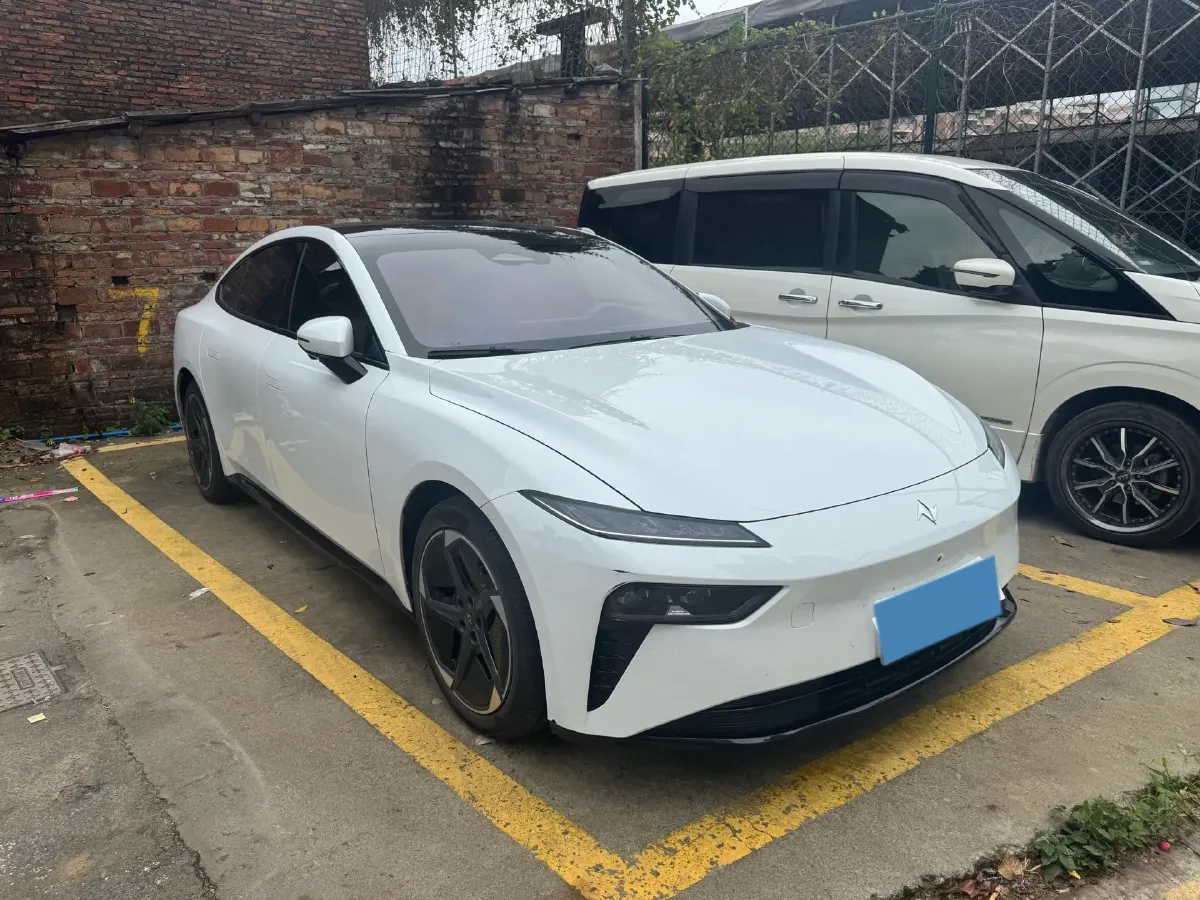 2024 DongFeng eπ eπ007 BEV 56.83KWH,autocango,china used car exporter,china ev exporter,chinese used car exporter,chinese used ev exporter