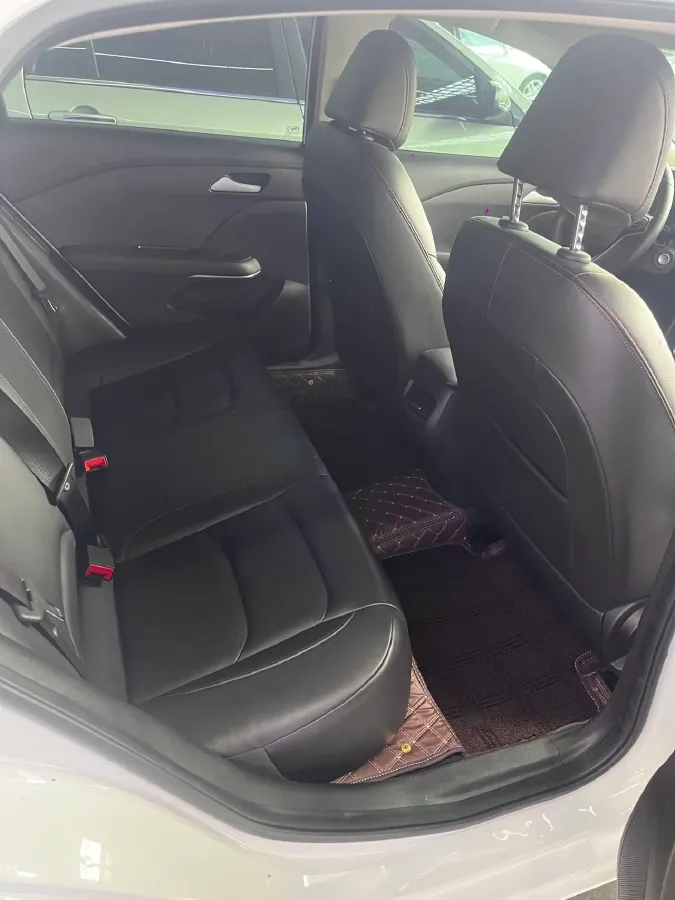 2020 Chevrolet Monza 1.0T 125HP L3 6DCT,autocango,china used car exporter,china ev exporter,chinese used car exporter,chinese used ev exporter