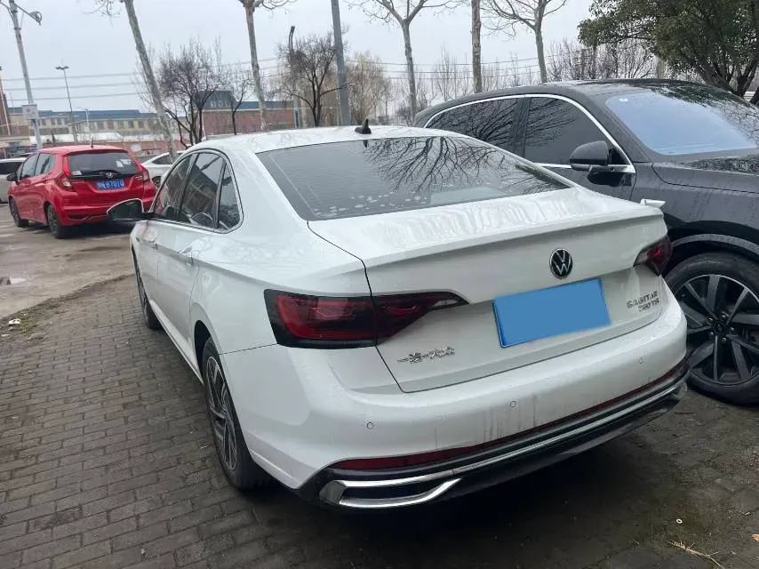 2023 Volkswagen Sagitar 1.4T 150HP L4 7DCT,autocango,china used car exporter,china ev exporter,chinese used car exporter,chinese used ev exporter