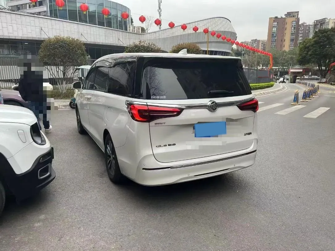 2021 Buick GL8 2.0T 237HP L4 9AT,autocango,china used car exporter,china ev exporter,chinese used car exporter,chinese used ev exporter