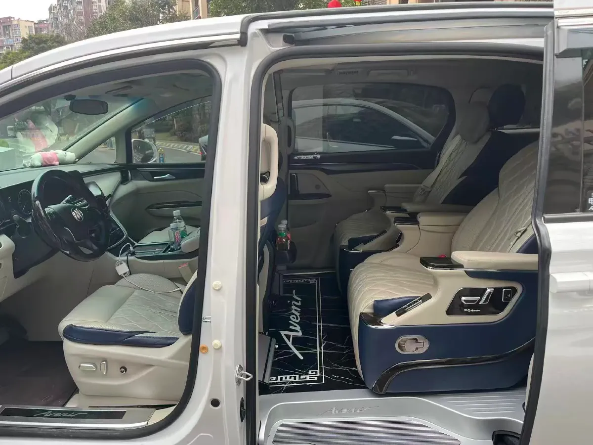 2021 Buick GL8 2.0T 237HP L4 9AT,autocango,china used car exporter,china ev exporter,chinese used car exporter,chinese used ev exporter