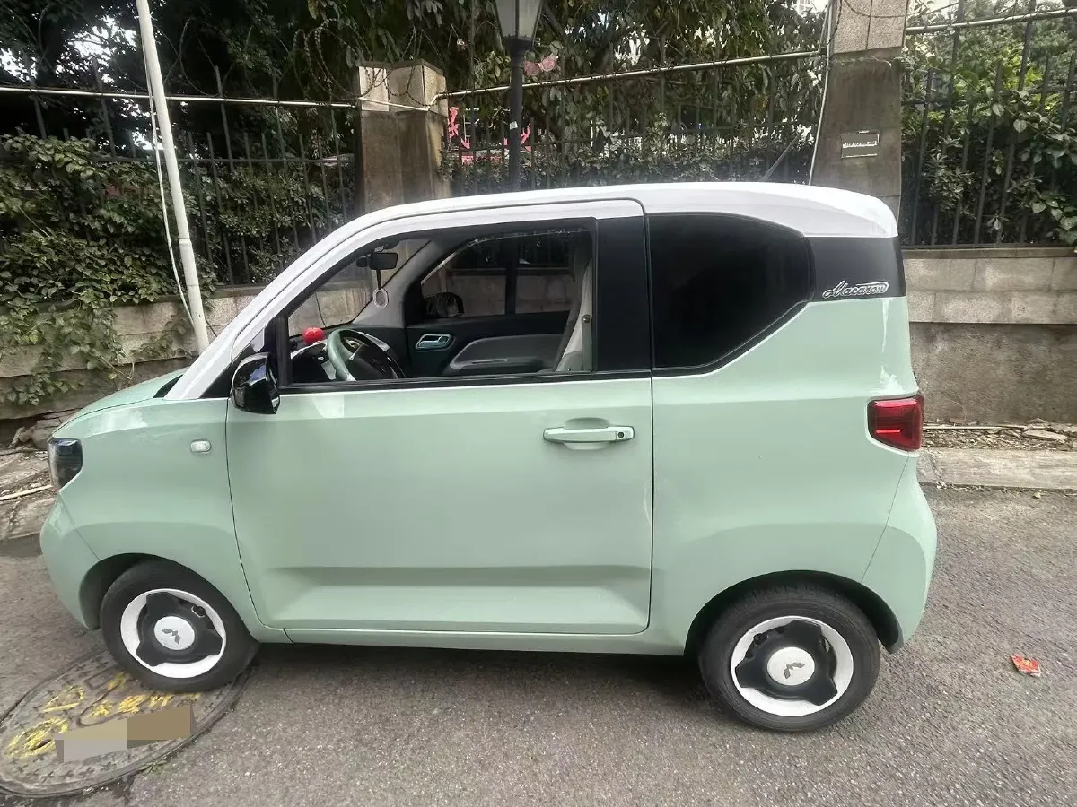 2022 WuLing HongGuang MINI EV BEV 13.9KWH,autocango,china used car exporter,china ev exporter,chinese used car exporter,chinese used ev exporter