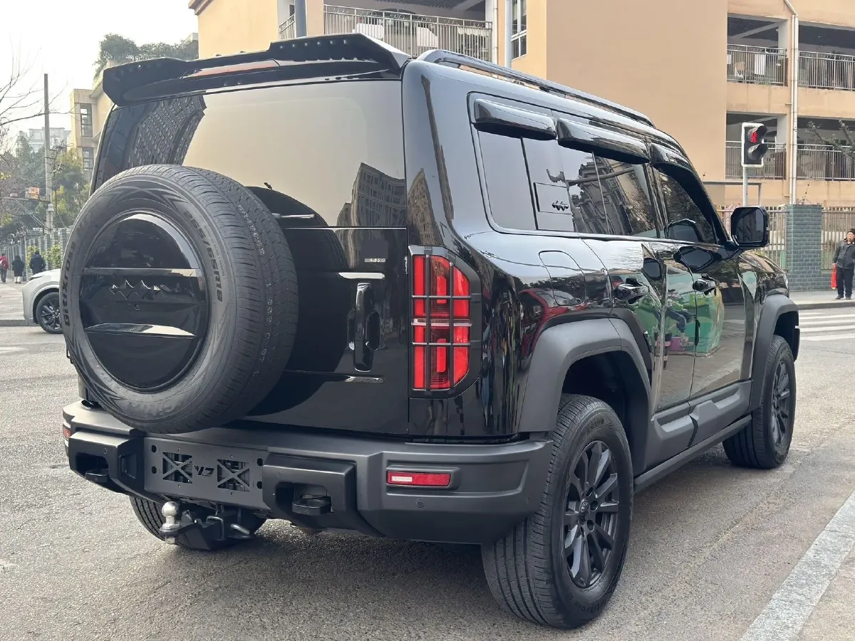 2023 FangChengBao Bao 5 1.5T 194HP L4 E-CVT PHEV 31.8KWH,autocango,china used car exporter,china ev exporter,chinese used car exporter,chinese used ev exporter