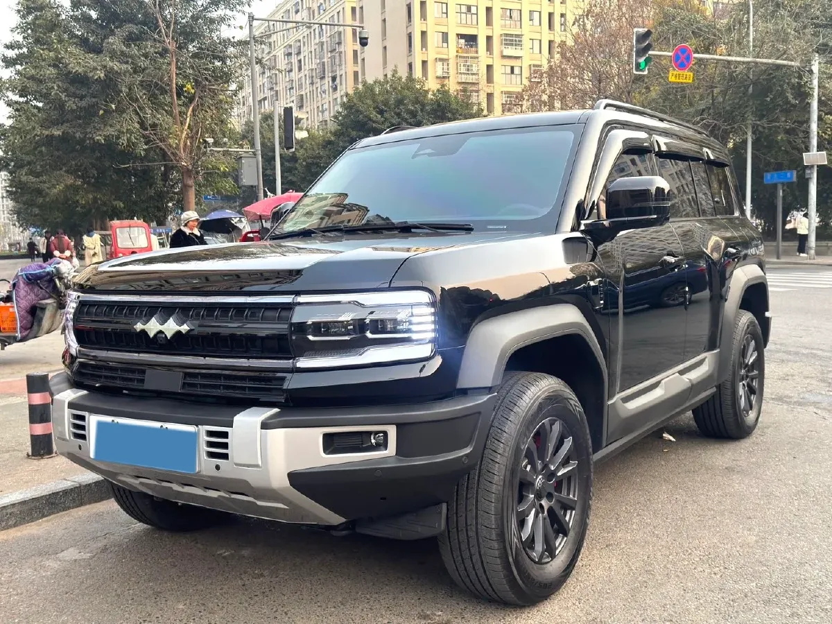 2023 FangChengBao Bao 5 1.5T 194HP L4 E-CVT PHEV 31.8KWH,autocango,china used car exporter,china ev exporter,chinese used car exporter,chinese used ev exporter