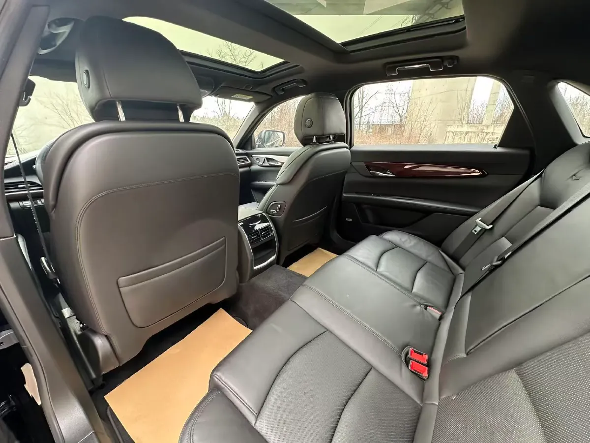 2020 Cadillac CT6 2.0T 241HP L4 10AT,autocango,china used car exporter,china ev exporter,chinese used car exporter,chinese used ev exporter