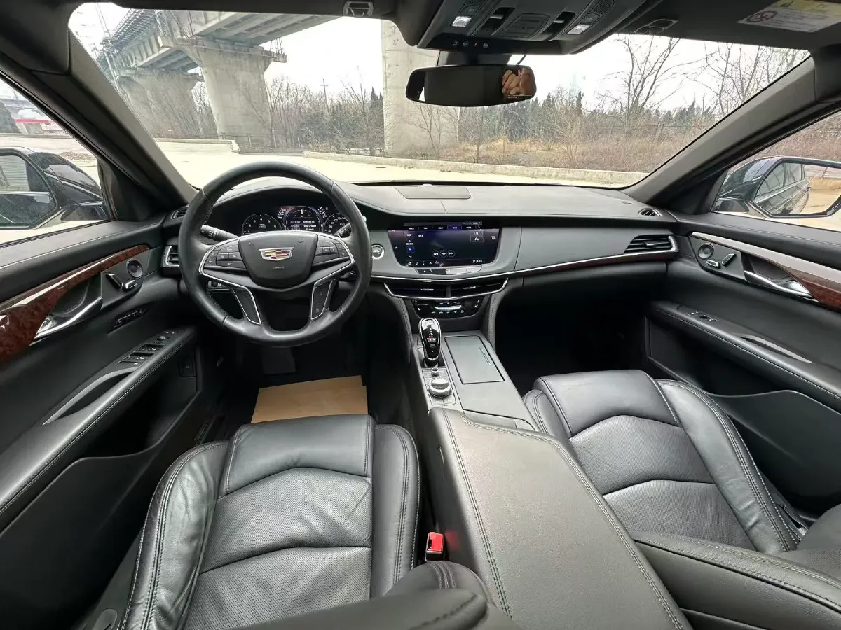 2020 Cadillac CT6 2.0T 241HP L4 10AT,autocango,china used car exporter,china ev exporter,chinese used car exporter,chinese used ev exporter