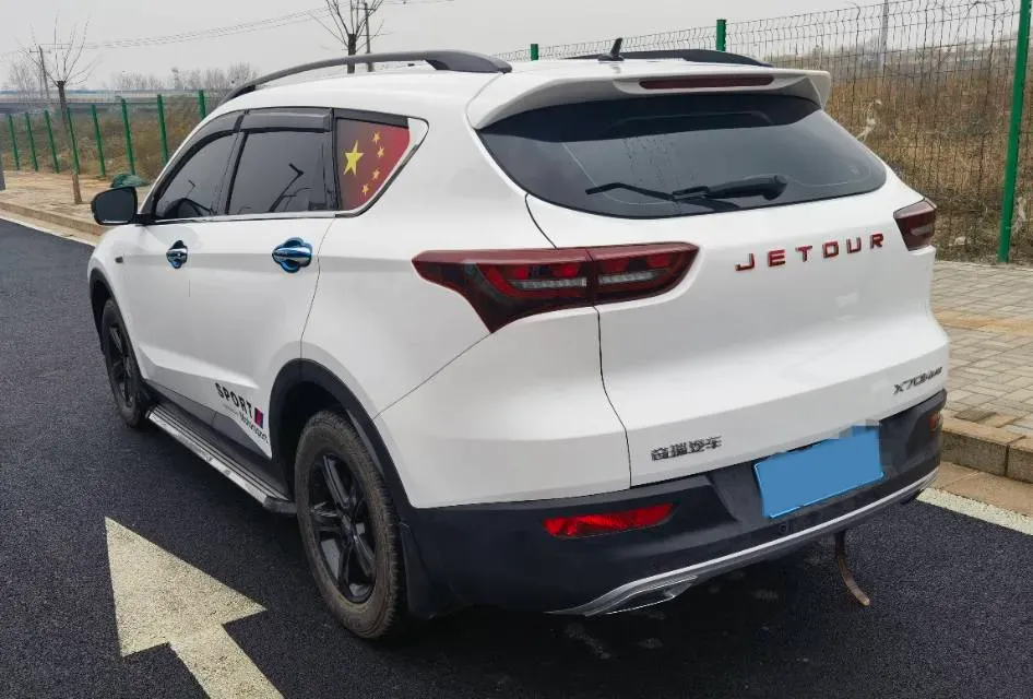 2020 Jetour X70M 1.5T 156HP L4 6MT,autocango,china used car exporter,china ev exporter,chinese used car exporter,chinese used ev exporter