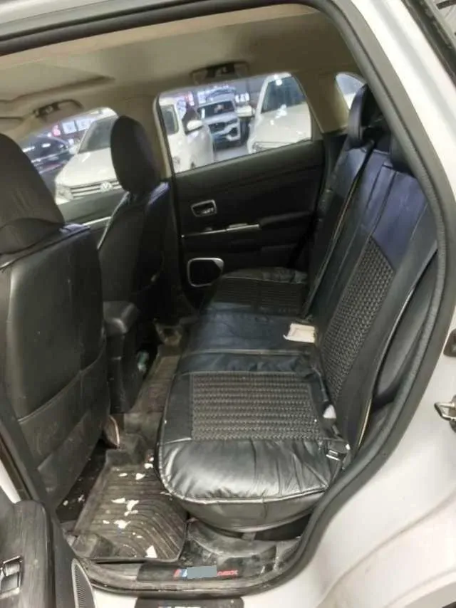 2018 Mitsubishi ASX 1.6L 124HP L4 5MT,autocango,china used car exporter,china ev exporter,chinese used car exporter,chinese used ev exporter