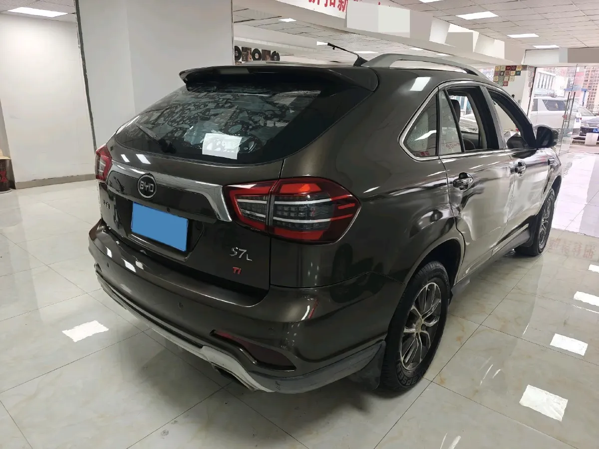 2017 BYD S7 1.5T 154HP L4 6MT,autocango,china used car exporter,china ev exporter,chinese used car exporter,chinese used ev exporter