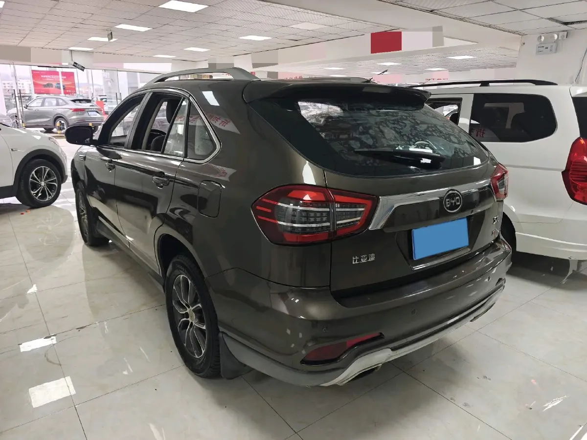 2017 BYD S7 1.5T 154HP L4 6MT,autocango,china used car exporter,china ev exporter,chinese used car exporter,chinese used ev exporter