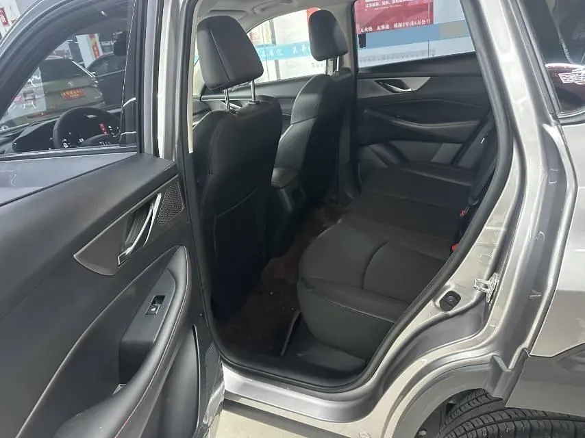 2021 ChangAn CS35 Plus 1.4T 160HP L4 7DCT,autocango,china used car exporter,china ev exporter,chinese used car exporter,chinese used ev exporter