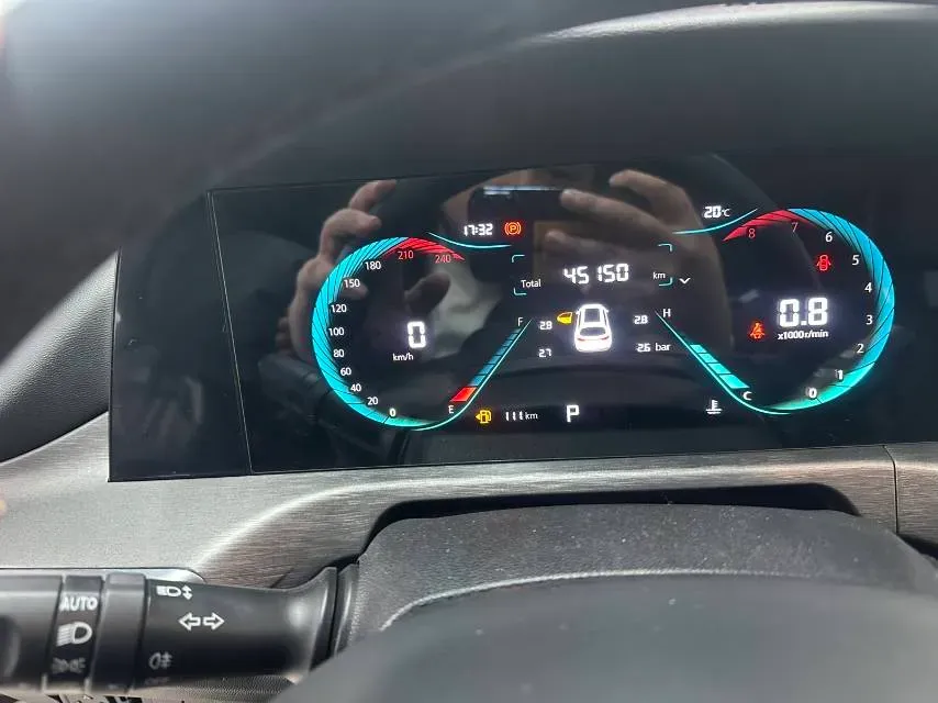 2021 ChangAn CS35 Plus 1.4T 160HP L4 7DCT,autocango,china used car exporter,china ev exporter,chinese used car exporter,chinese used ev exporter