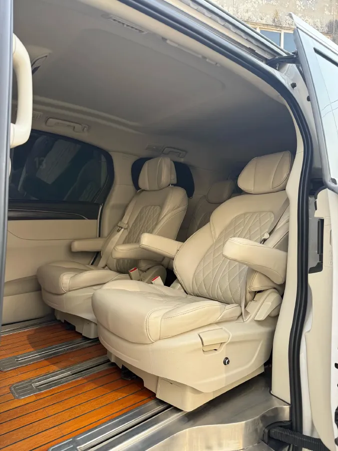 2020 Buick GL8 2.0T 237HP L4 9AT,autocango,china used car exporter,china ev exporter,chinese used car exporter,chinese used ev exporter