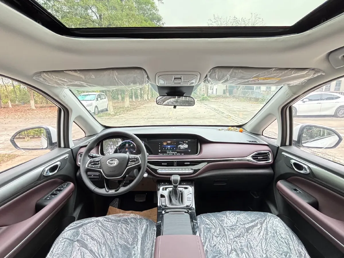 2024 GAC Trumpchi M6 1.5T 177HP L4 7DCT,autocango,china used car exporter,china ev exporter,chinese used car exporter,chinese used ev exporter