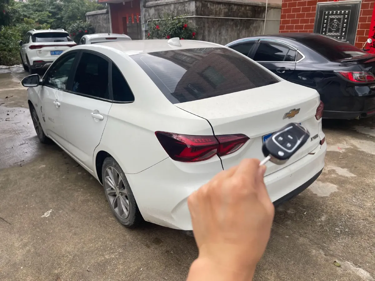 2020 Chevrolet Monza 1.5L 113HP L4 6AT,autocango,china used car exporter,china ev exporter,chinese used car exporter,chinese used ev exporter