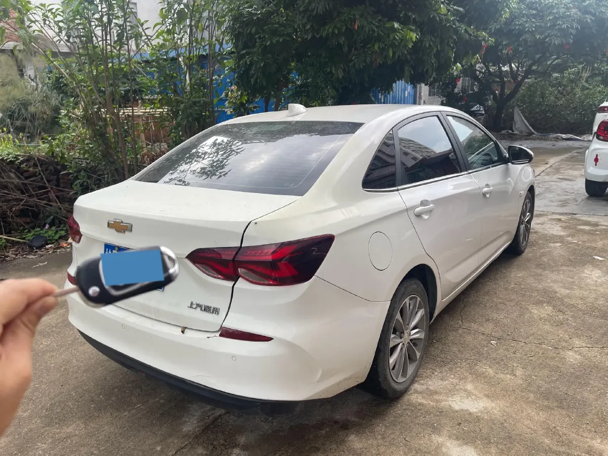2020 Chevrolet Monza 1.5L 113HP L4 6AT,autocango,china used car exporter,china ev exporter,chinese used car exporter,chinese used ev exporter