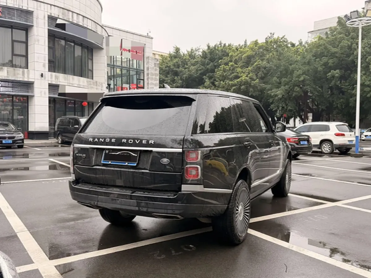 2021 Land Rover Range Rover 3.0T 400HP L6 8AT,autocango,china used car exporter,china ev exporter,chinese used car exporter,chinese used ev exporter