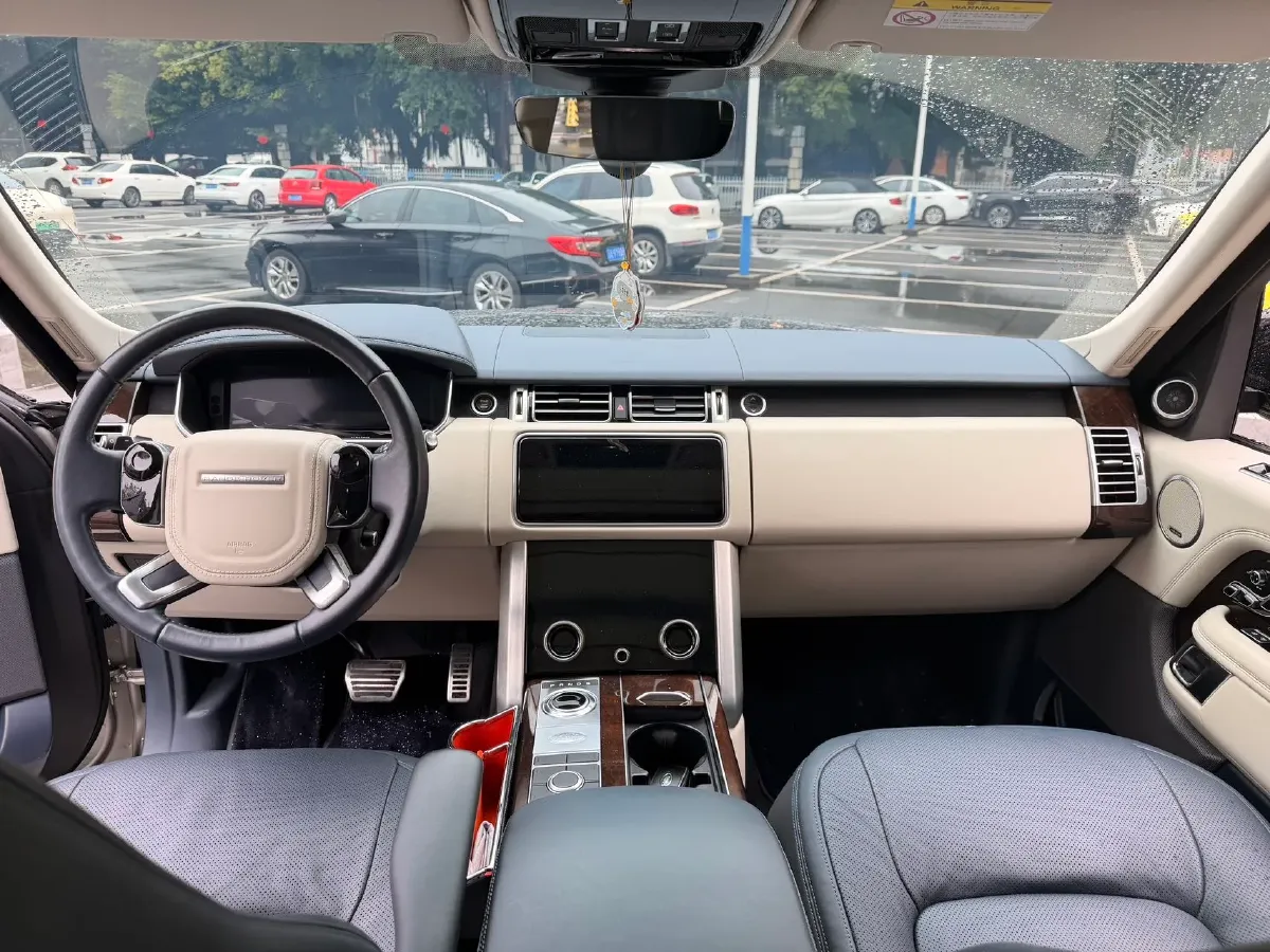 2021 Land Rover Range Rover 3.0T 400HP L6 8AT,autocango,china used car exporter,china ev exporter,chinese used car exporter,chinese used ev exporter