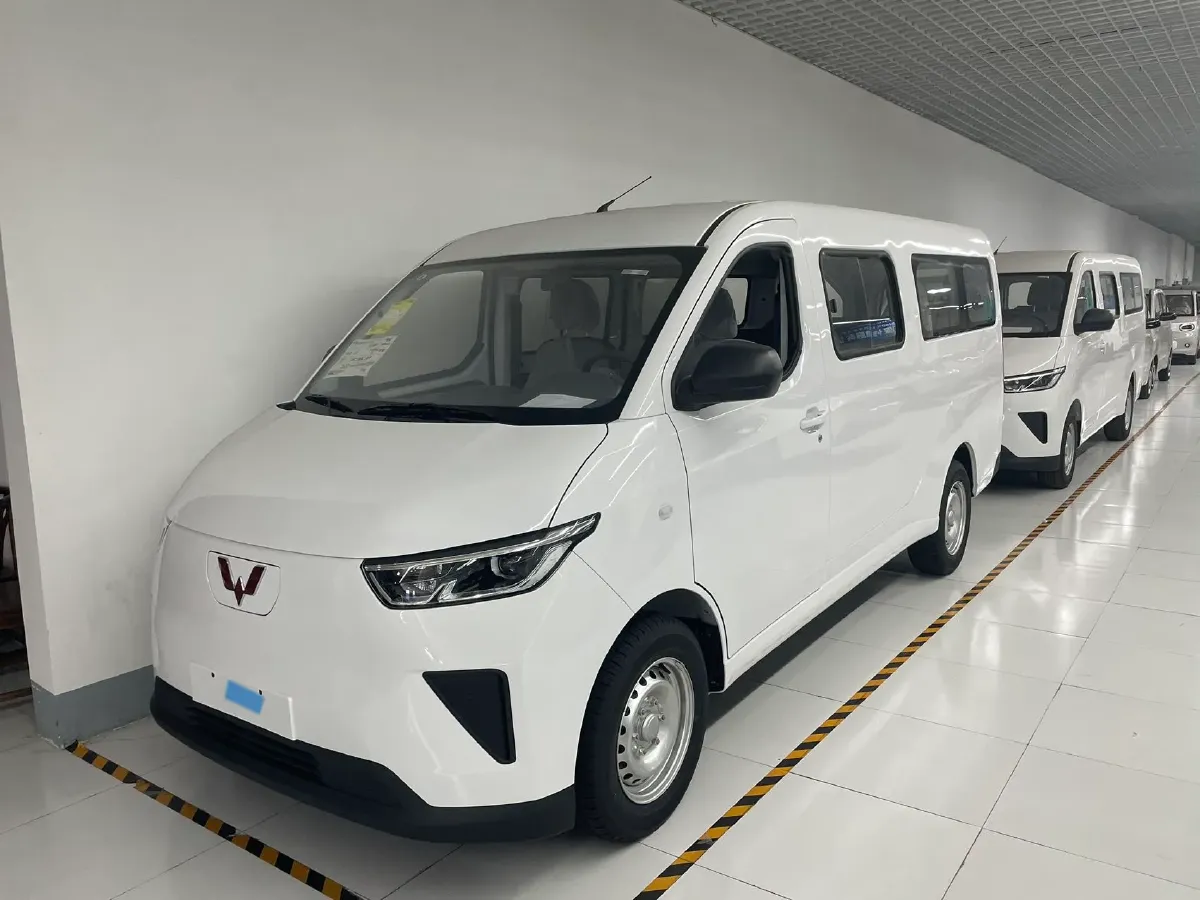 2024 WuLing YangGuang BEV 41.9KWH,autocango,china used car exporter,china ev exporter,chinese used car exporter,chinese used ev exporter