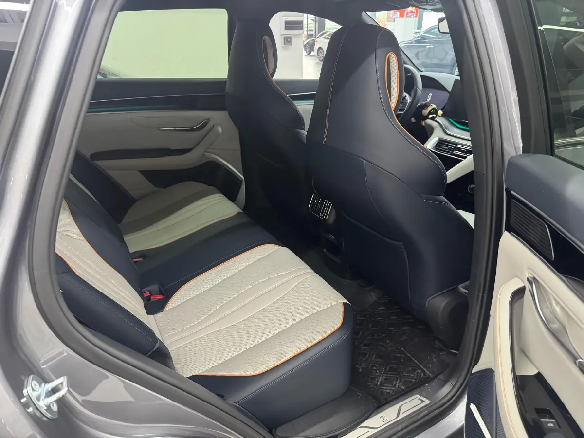 2022 Hyundai Tucson 2.0L 150HP L4 6AT Hybrid,autocango,china used car exporter,china ev exporter,chinese used car exporter,chinese used ev exporter