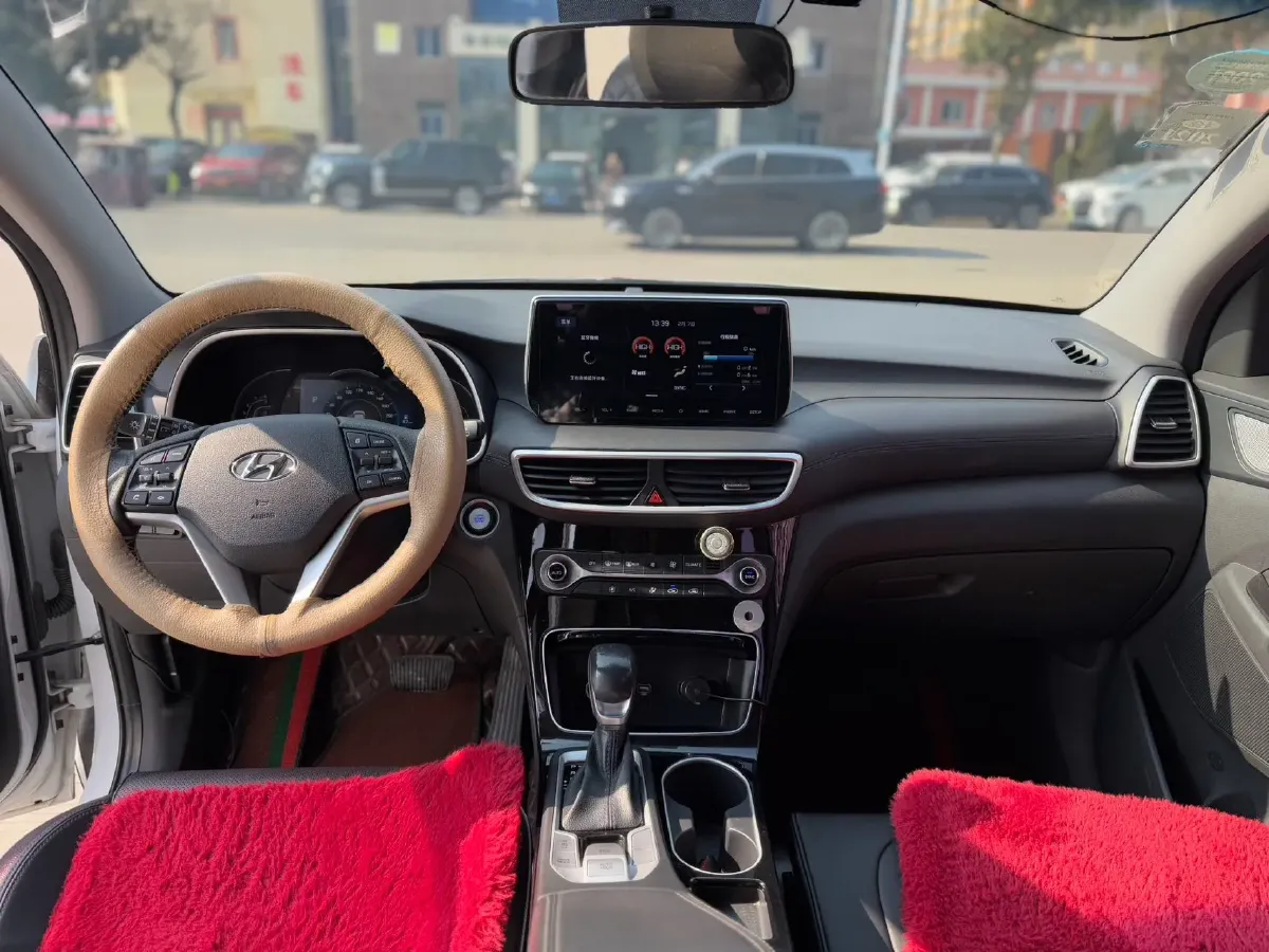2019 Hyundai Tucson 1.6T 177HP L4 7DCT,autocango,china used car exporter,china ev exporter,chinese used car exporter,chinese used ev exporter