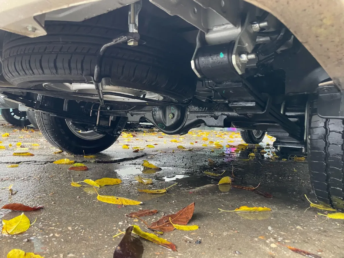 2025 WuLing HongGuang 1.5L 110HP L4 6MT,autocango,china used car exporter,china ev exporter,chinese used car exporter,chinese used ev exporter