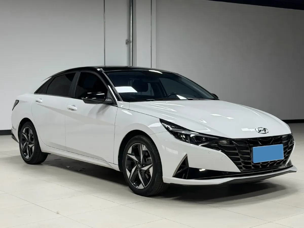 2021 Hyundai Elantra 1.5L 115HP L4 CVT,autocango,china used car exporter,china ev exporter,chinese used car exporter,chinese used ev exporter