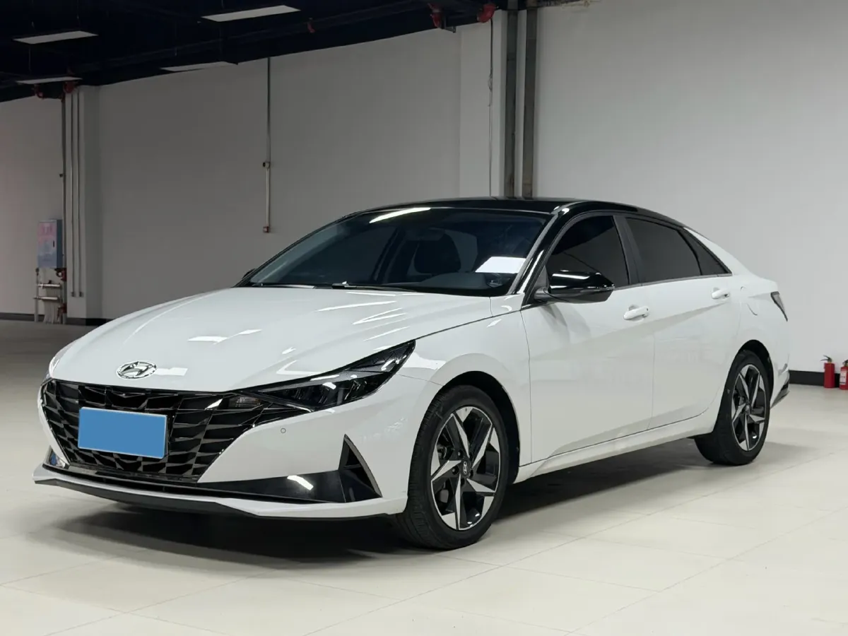 2021 Hyundai Elantra 1.5L 115HP L4 CVT,autocango,china used car exporter,china ev exporter,chinese used car exporter,chinese used ev exporter