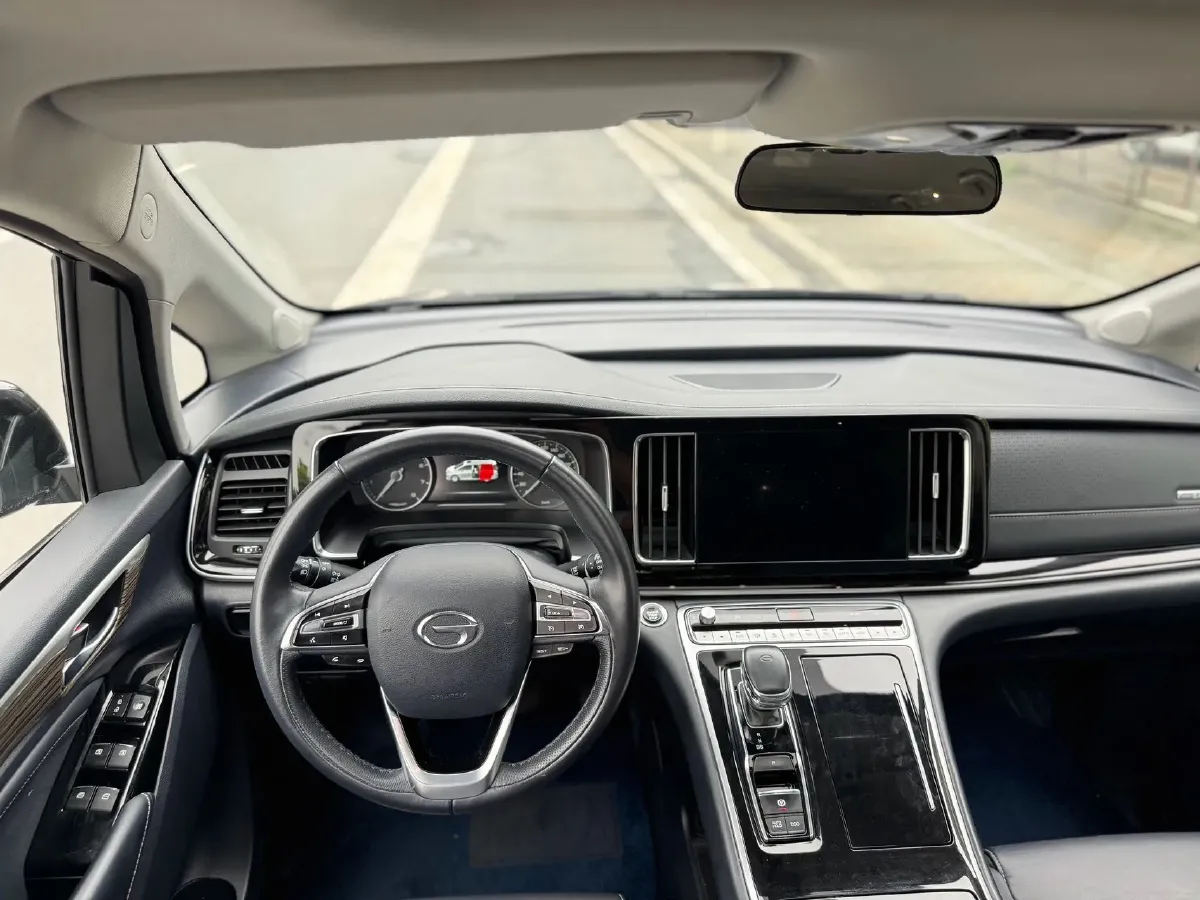 2023 GAC Trumpchi M8 2.0T 252HP L4 8AT,autocango,china used car exporter,china ev exporter,chinese used car exporter,chinese used ev exporter