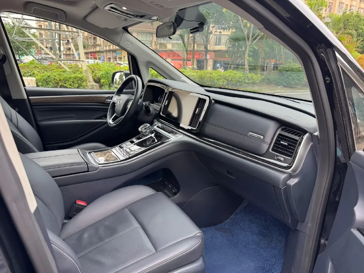 2023 GAC Trumpchi M8 2.0T 252HP L4 8AT,autocango,china used car exporter,china ev exporter,chinese used car exporter,chinese used ev exporter