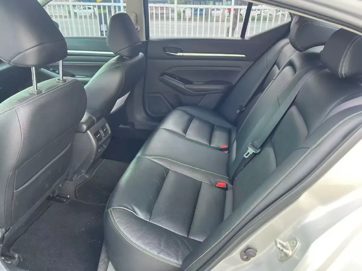 2021 Nissan Teana 2.0T 243HP L4 CVT,autocango,china used car exporter,china ev exporter,chinese used car exporter,chinese used ev exporter