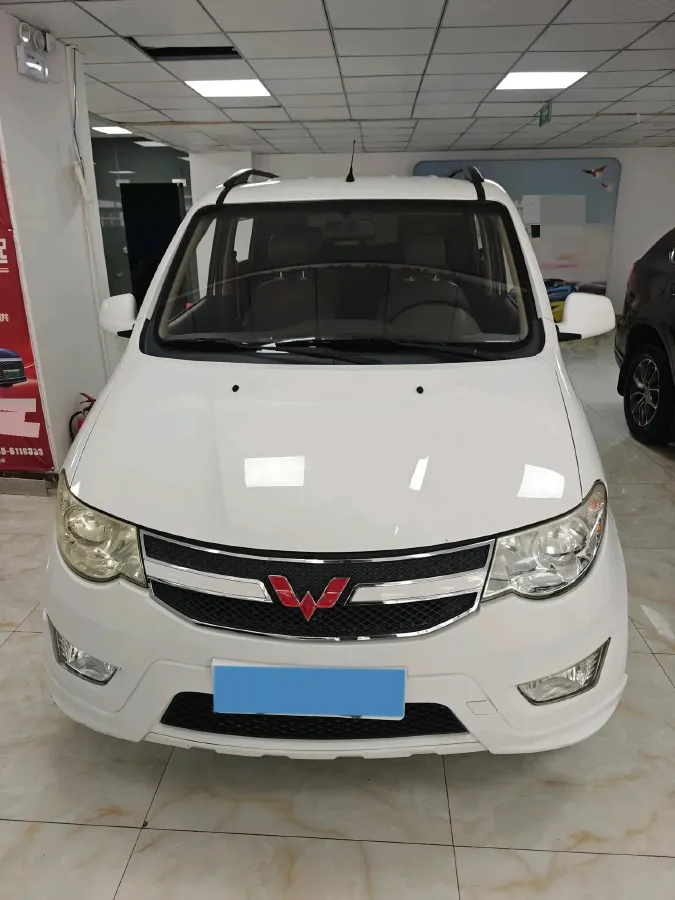 2018 WuLing HongGuang 1.5L 105HP L4 5MT,autocango,china used car exporter,china ev exporter,chinese used car exporter,chinese used ev exporter
