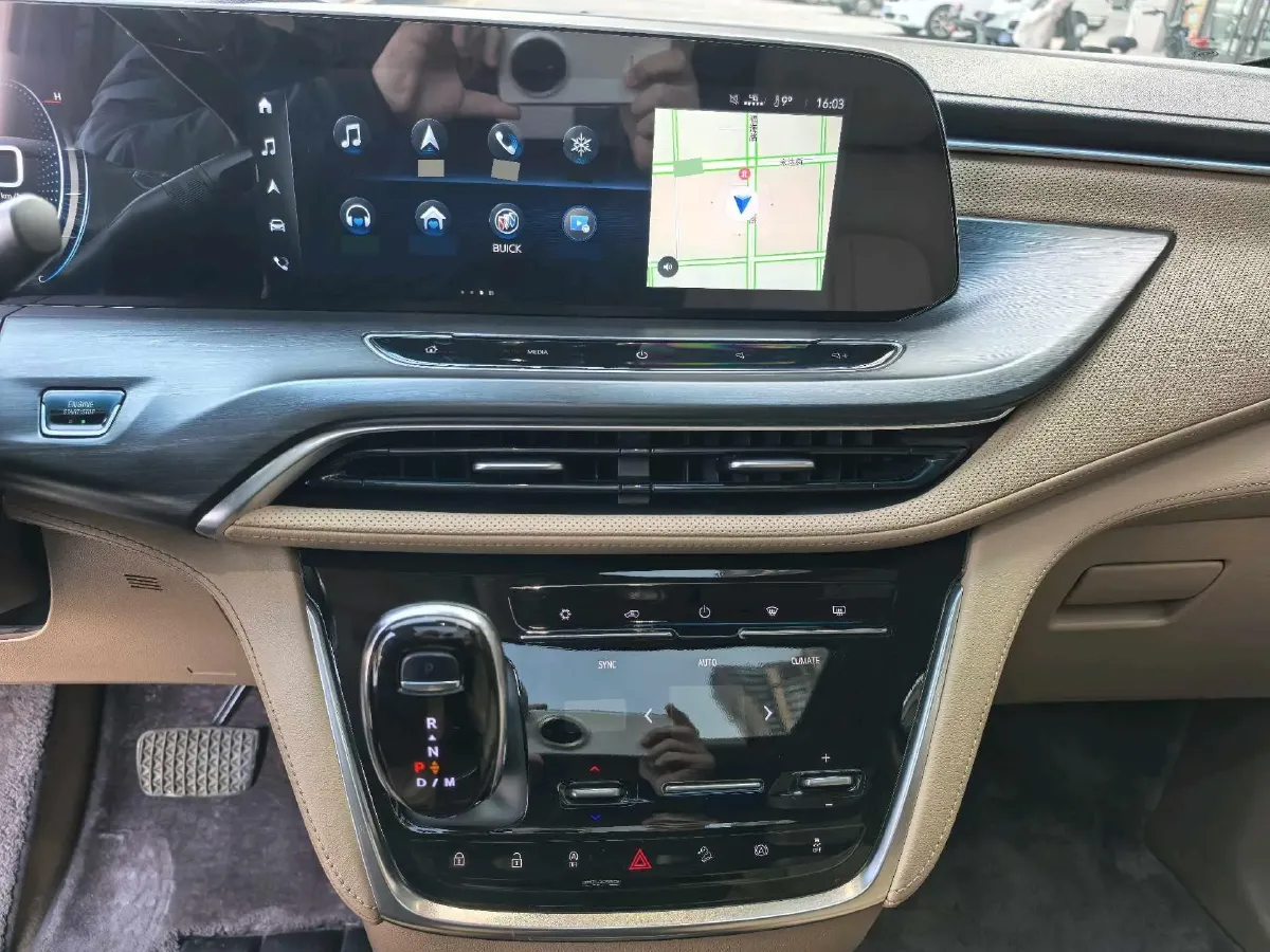 2021 Buick GL8 2.0T 237HP L4 9AT,autocango,china used car exporter,china ev exporter,chinese used car exporter,chinese used ev exporter