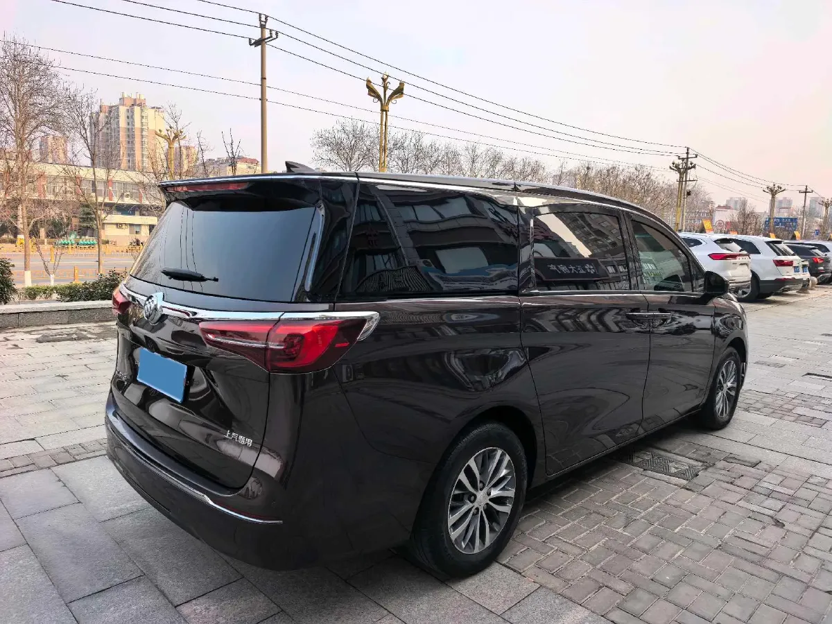 2021 Buick GL8 2.0T 237HP L4 9AT,autocango,china used car exporter,china ev exporter,chinese used car exporter,chinese used ev exporter