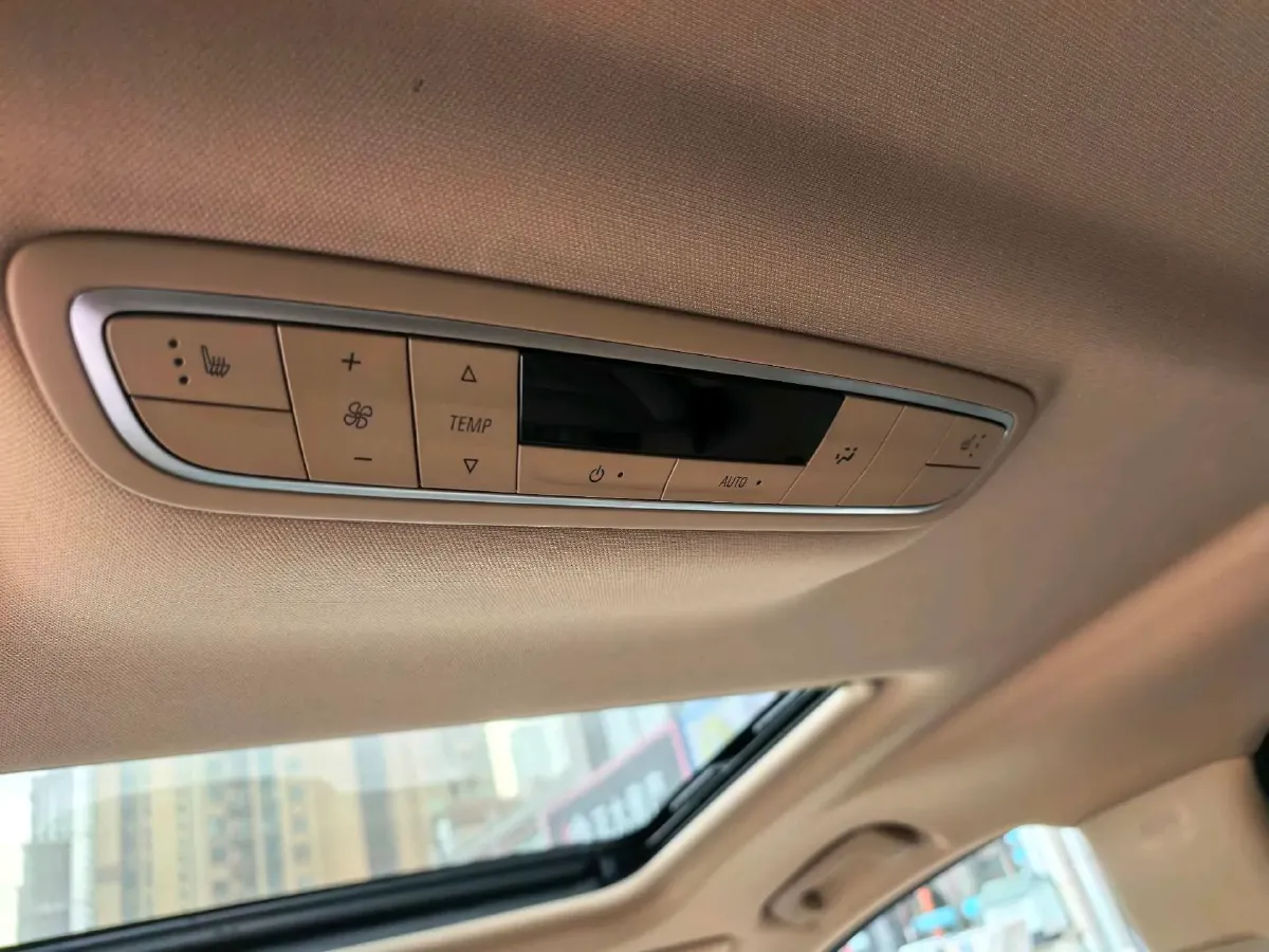 2021 Buick GL8 2.0T 237HP L4 9AT,autocango,china used car exporter,china ev exporter,chinese used car exporter,chinese used ev exporter