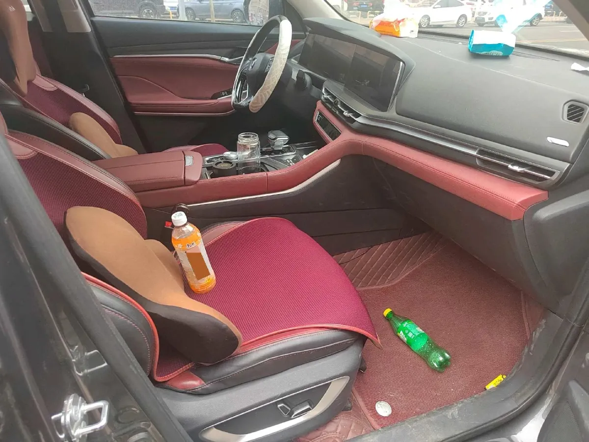 2021 ChangAn CS75 Plus 2.0T 233HP L4 8AT,autocango,china used car exporter,china ev exporter,chinese used car exporter,chinese used ev exporter