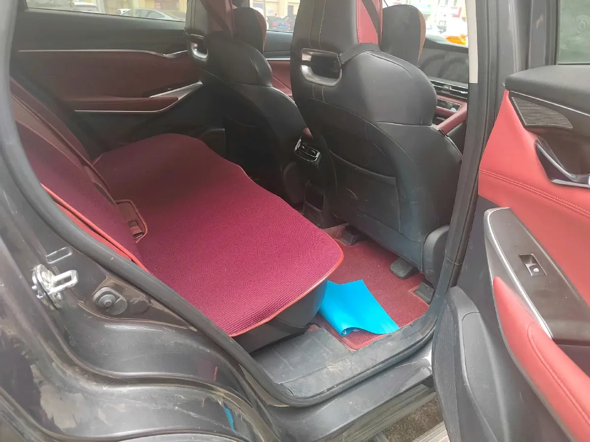 2021 ChangAn CS75 Plus 2.0T 233HP L4 8AT,autocango,china used car exporter,china ev exporter,chinese used car exporter,chinese used ev exporter