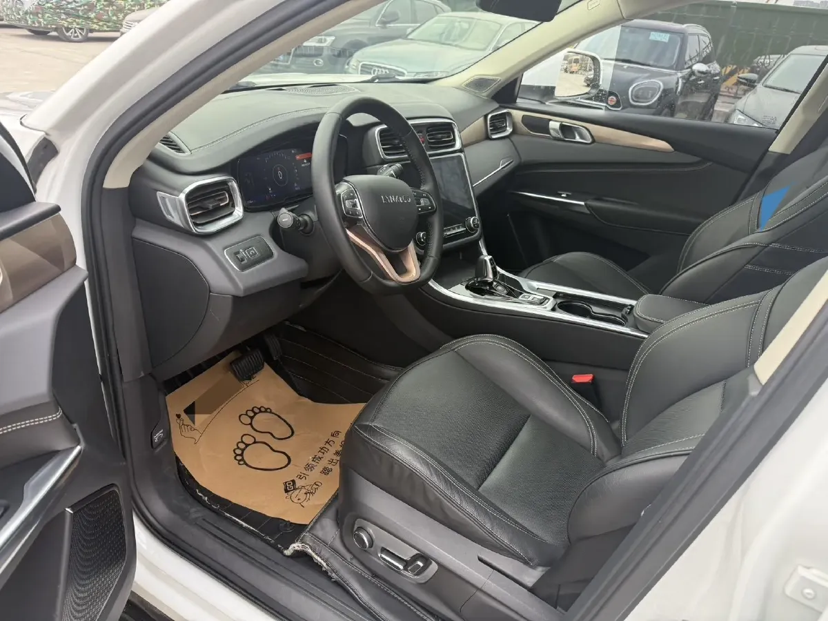 2018 Foton Tunland 2.0T 218HP L4 6AT,autocango,china used car exporter,china ev exporter,chinese used car exporter,chinese used ev exporter